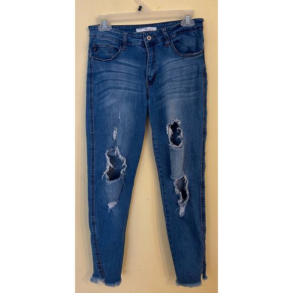 Kancan Los Angeles Denim - Kancan high rise distressed raw hem boyfriend jeans size 9/28